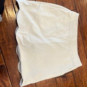 Vineyard Vines skort